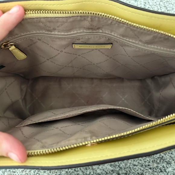 MICHAEL KORS Pale Yellow Saffiano Leather Satchel - Picture 4 of 7